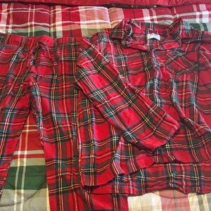 Old Navy Red and Green Plaid Pajama Set